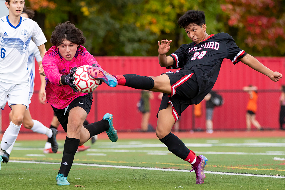 Peter Rocchio Attleboro Boys Soccer Slips Past Milford Behind Rocchio's Shutout