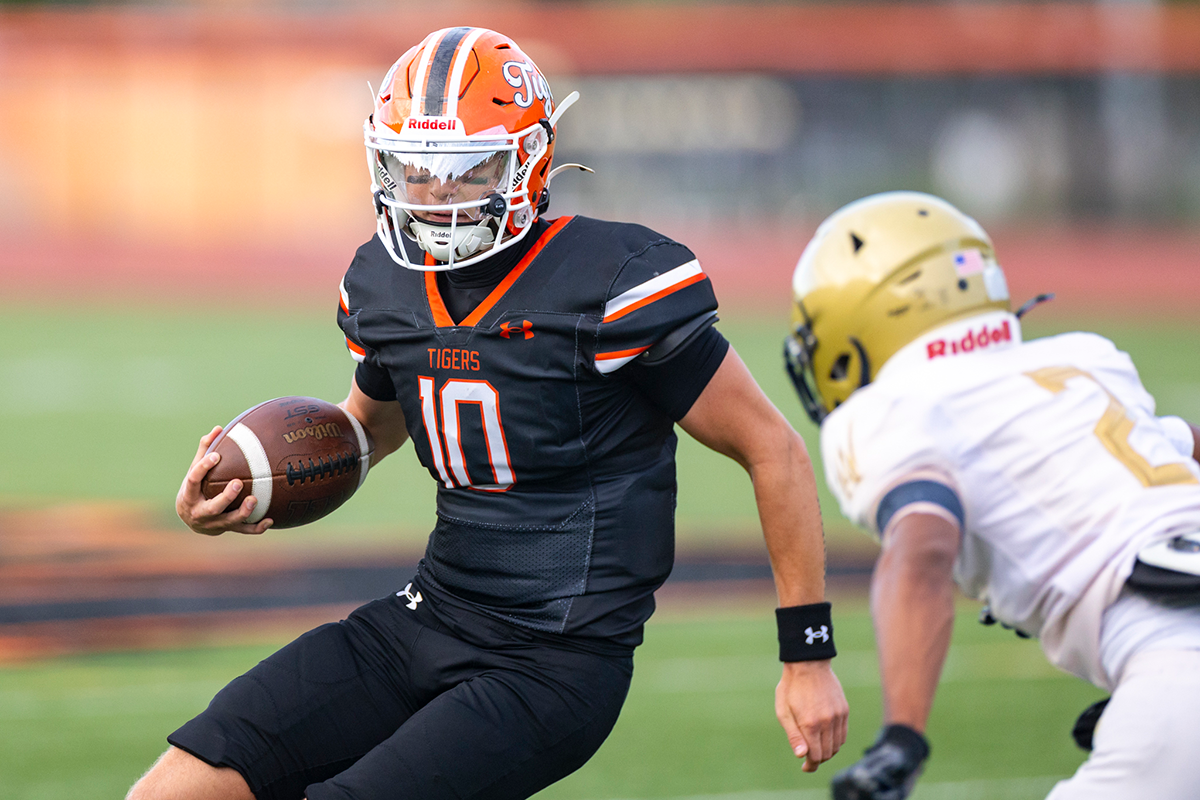 Football Photos: Oliver Ames vs. Archbishop Williams