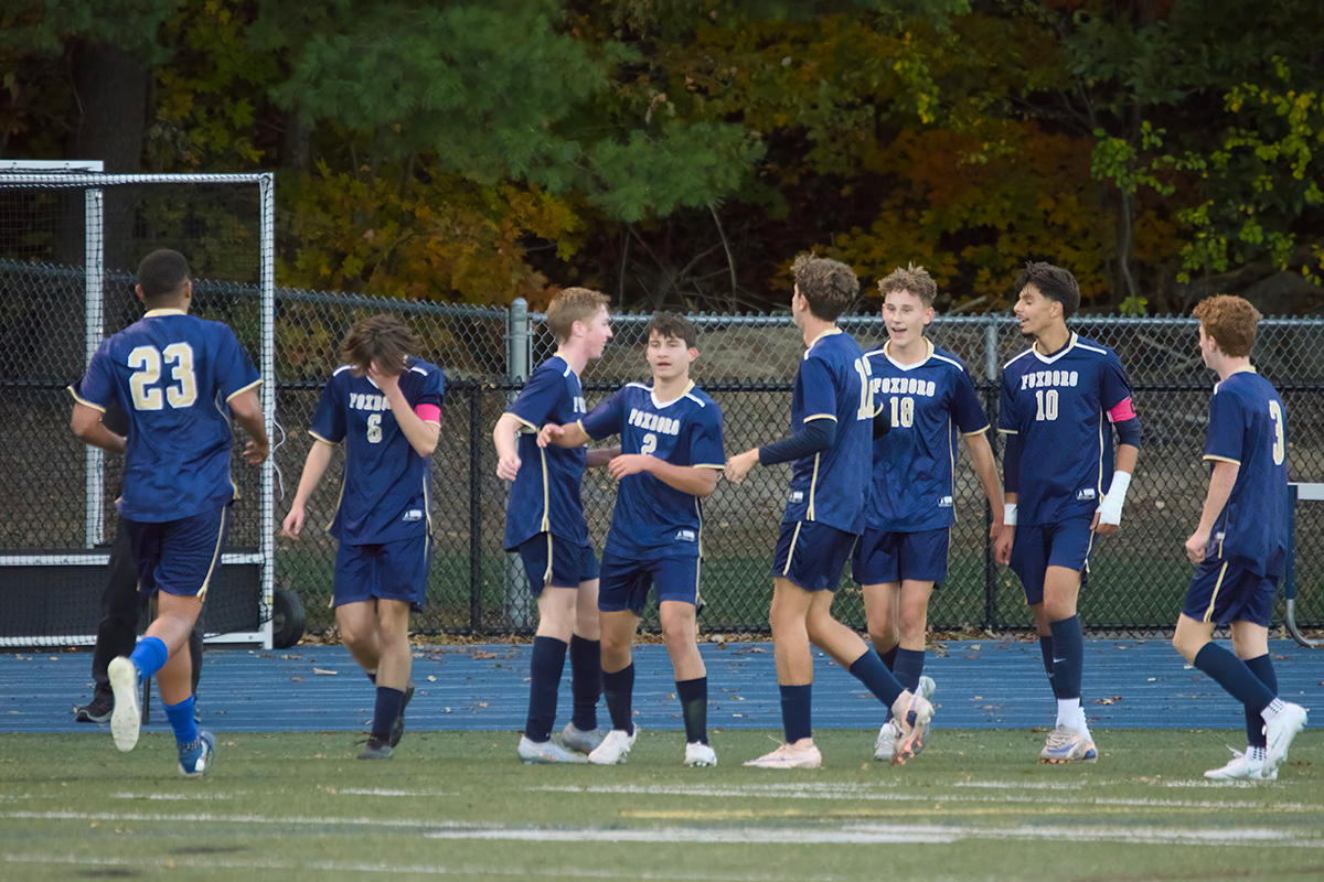 Foxboro boys soccer